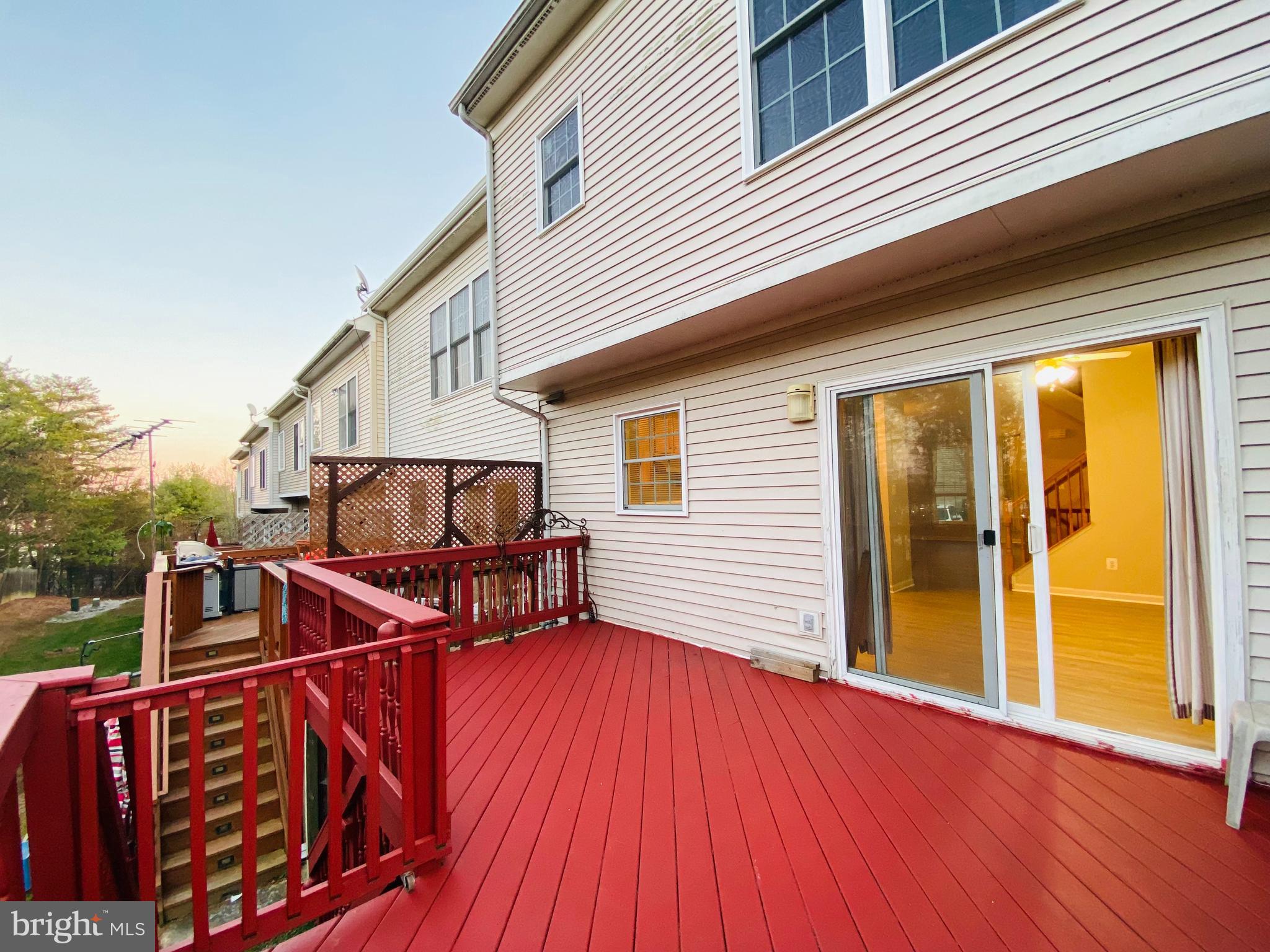 WORTHINGTON WOODS - Residential Lease