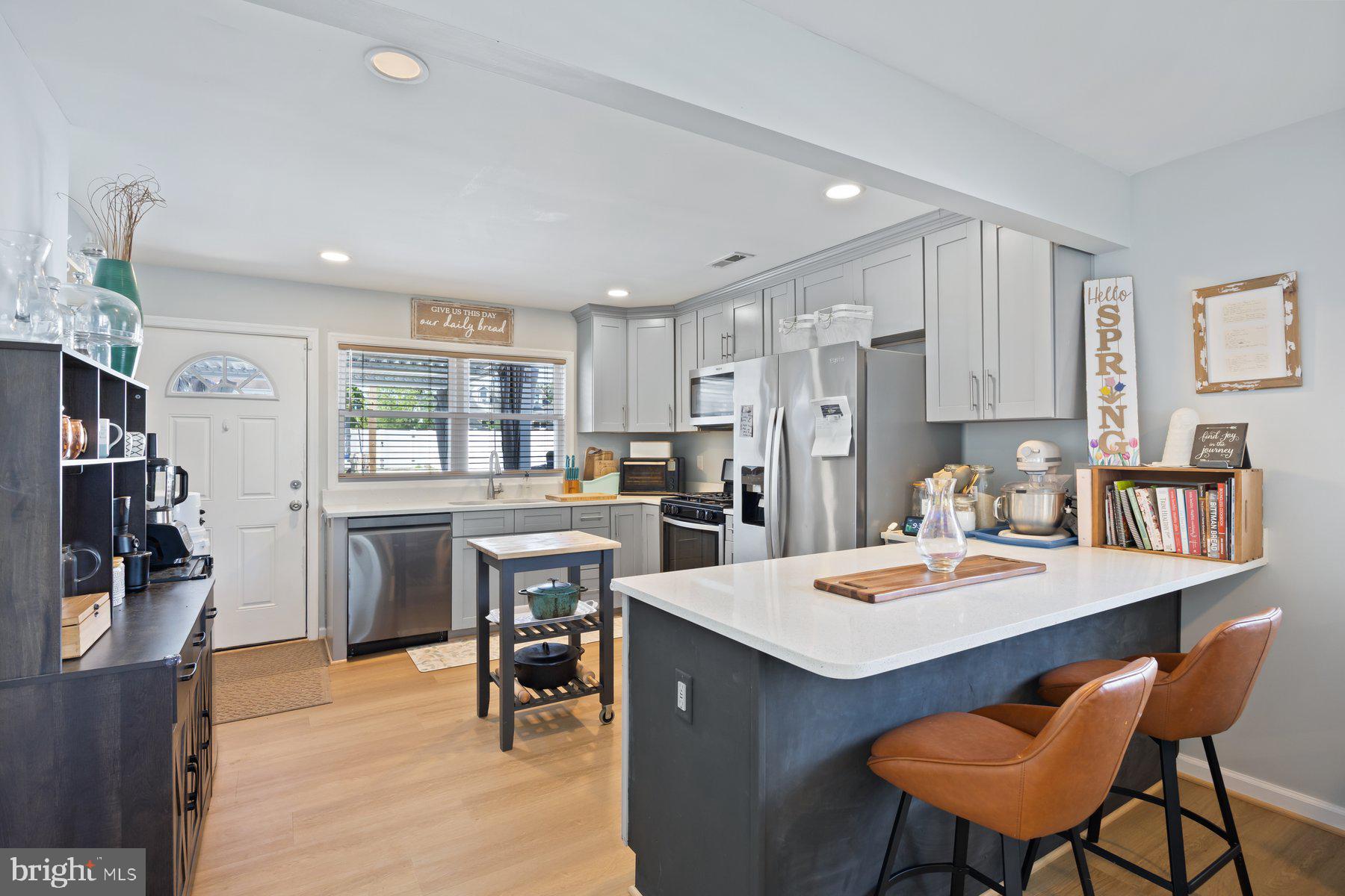 GLEN GARDENS - Residential