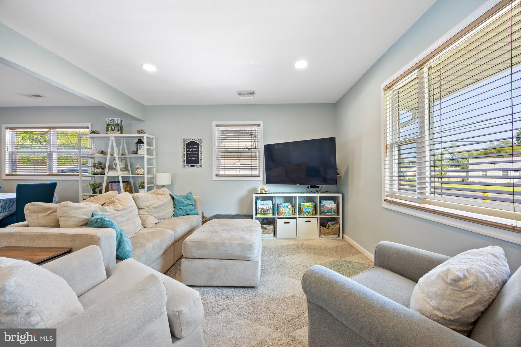 GLEN GARDENS - Residential