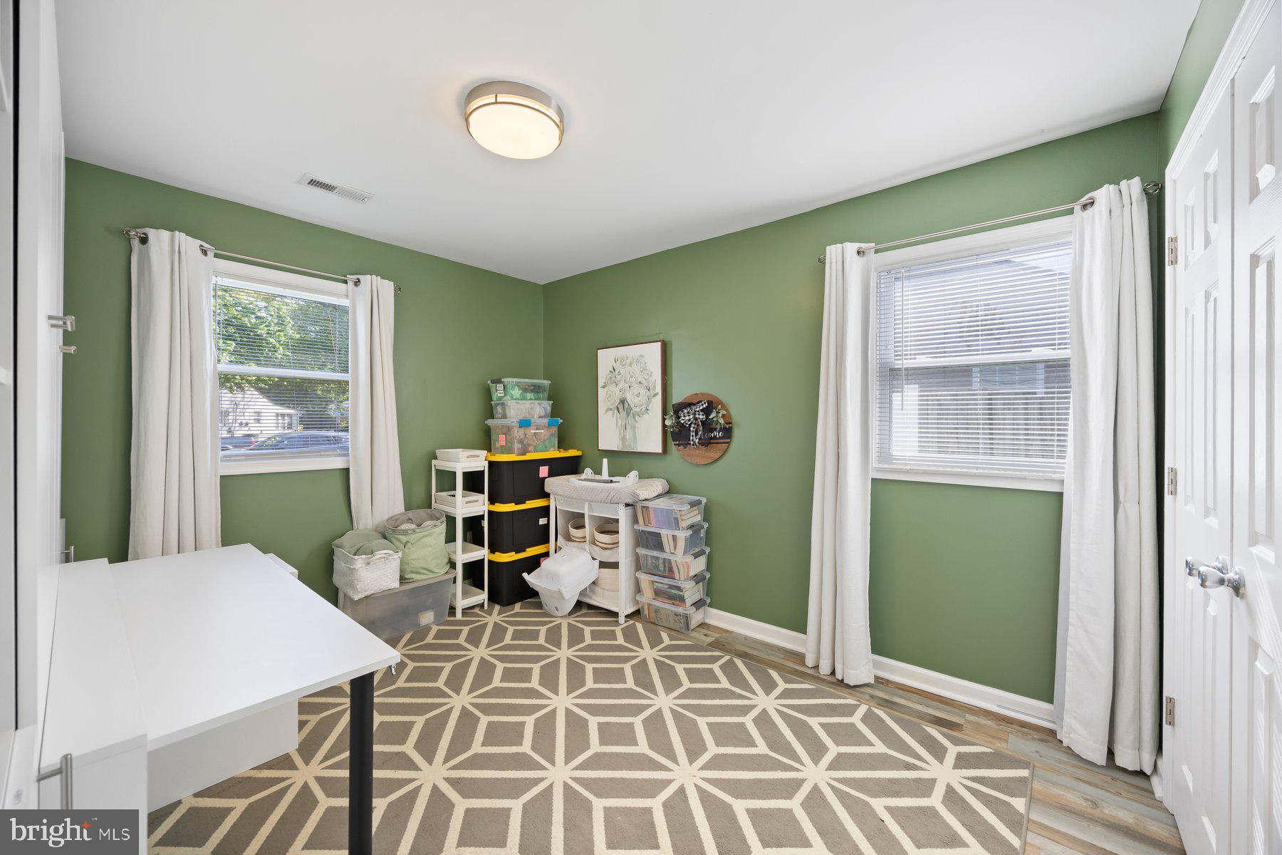 GLEN GARDENS - Residential