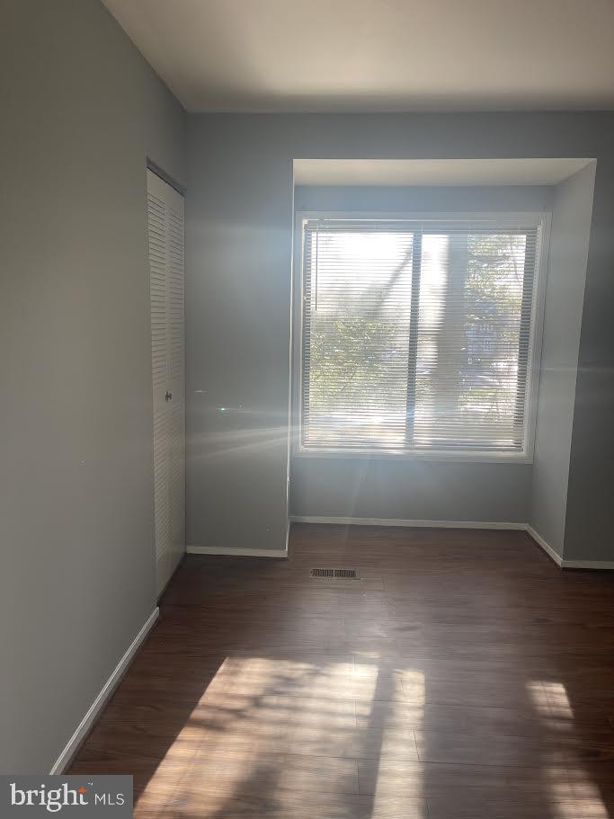 ESSEX PLACE - Residential