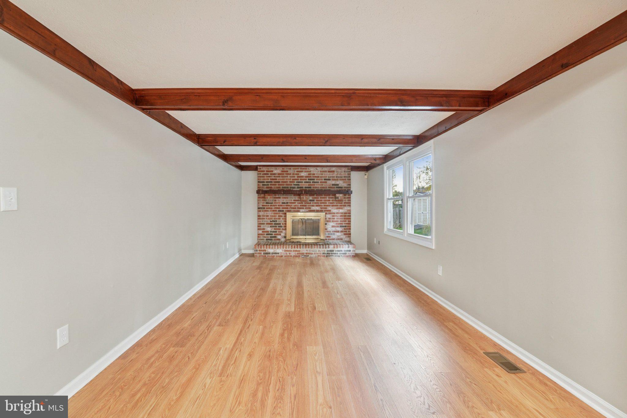 GLADE MANOR - Residential