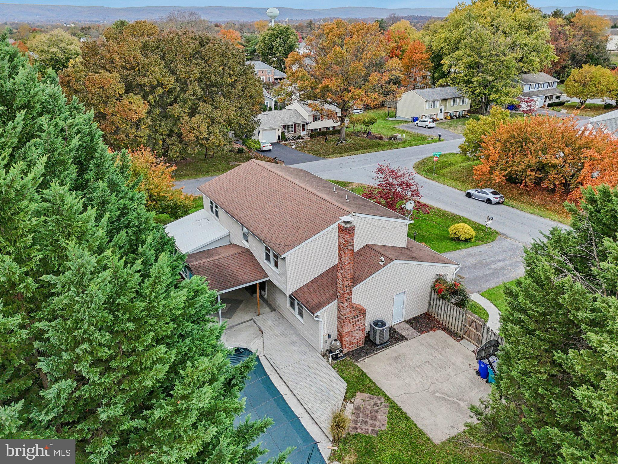 GLADE MANOR - Residential