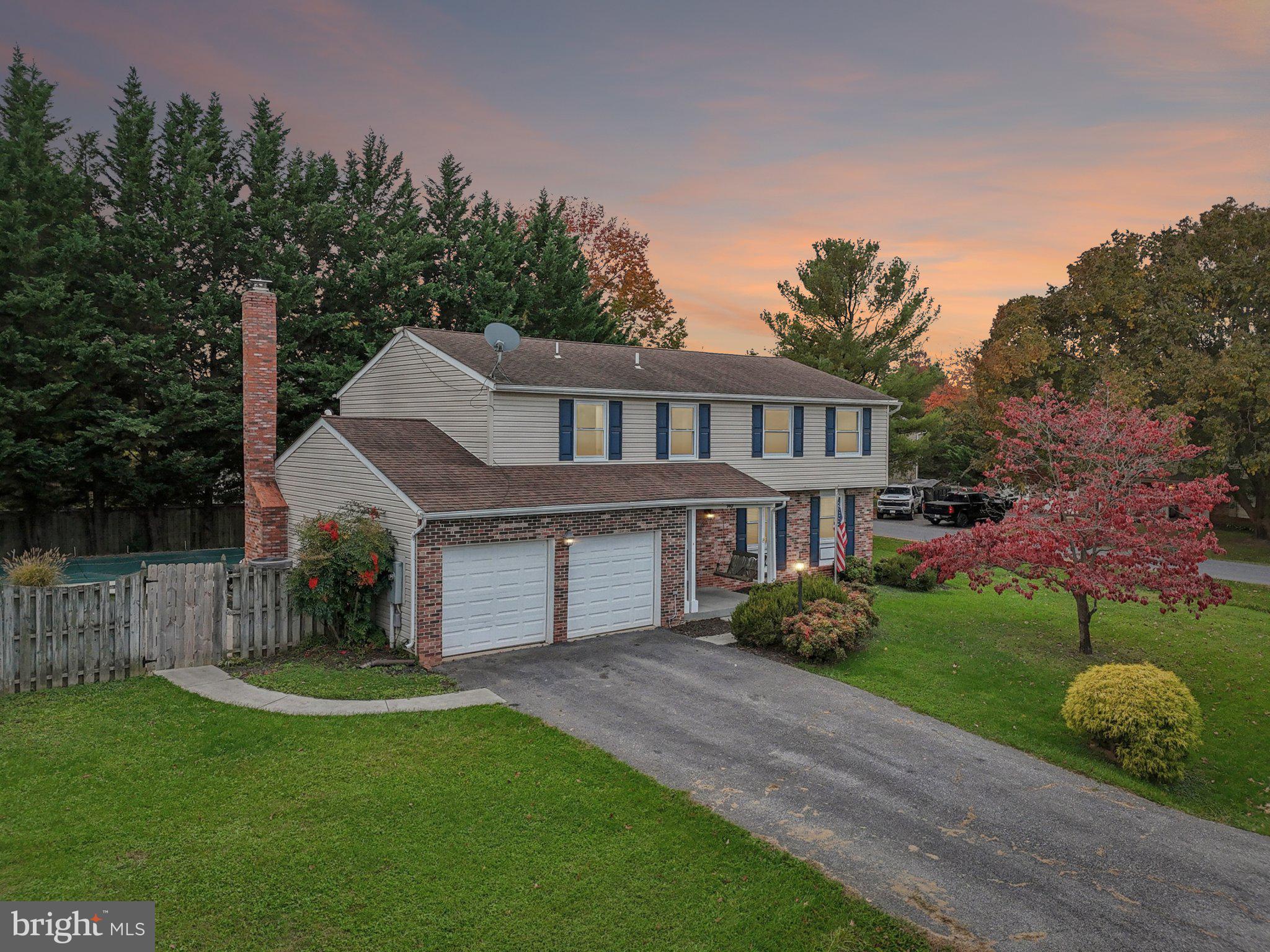 GLADE MANOR - Residential