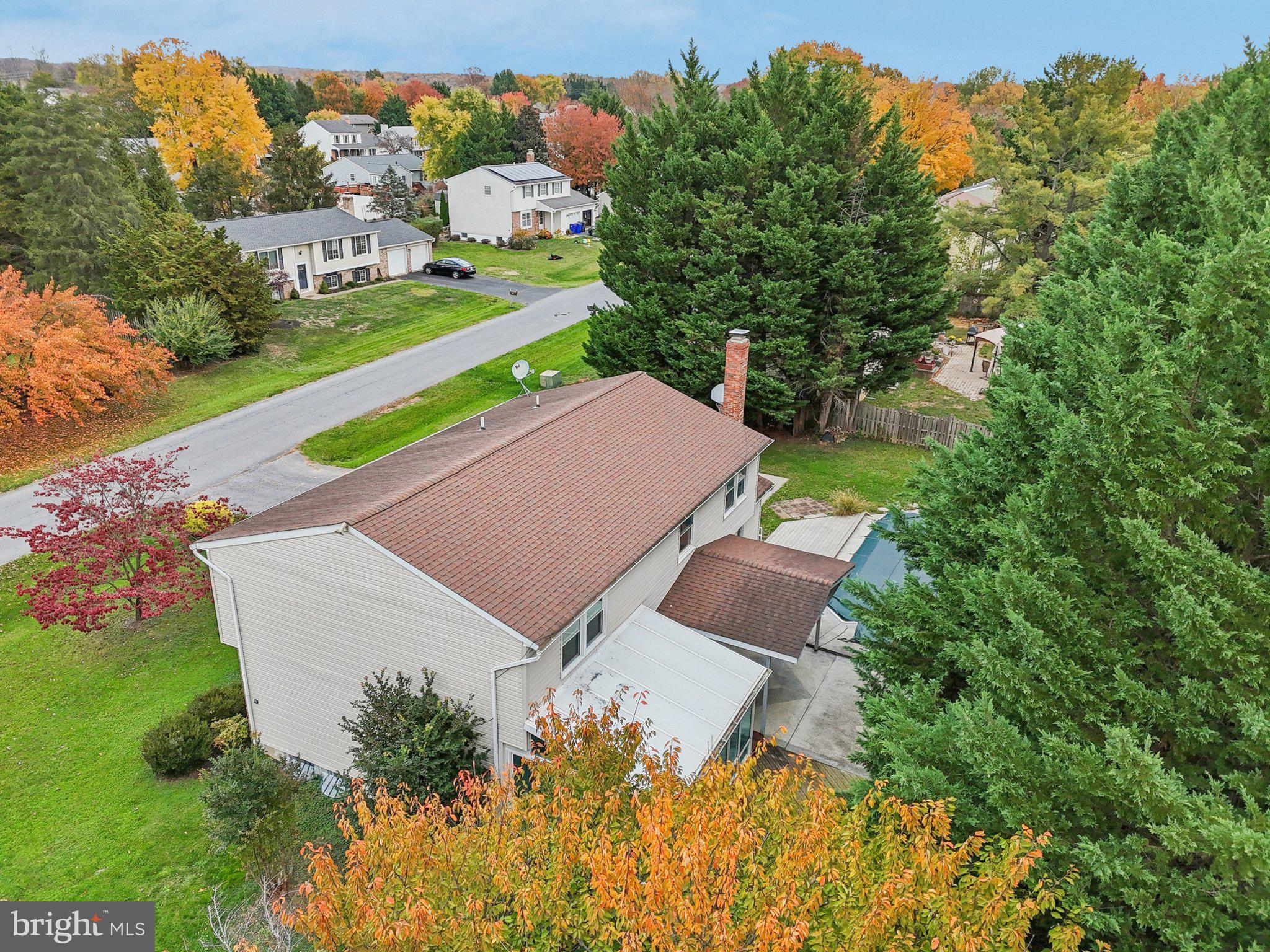 GLADE MANOR - Residential