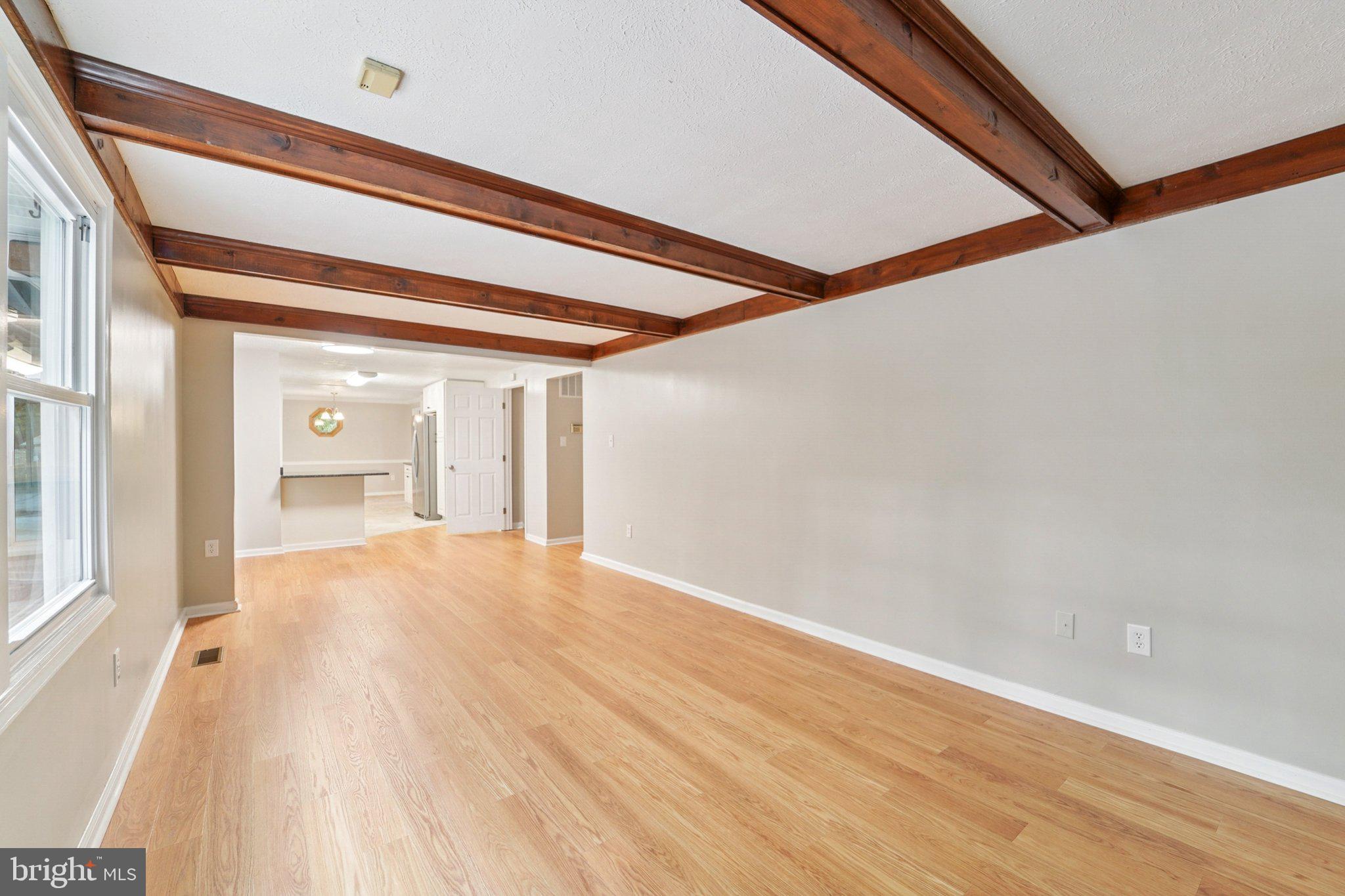 GLADE MANOR - Residential