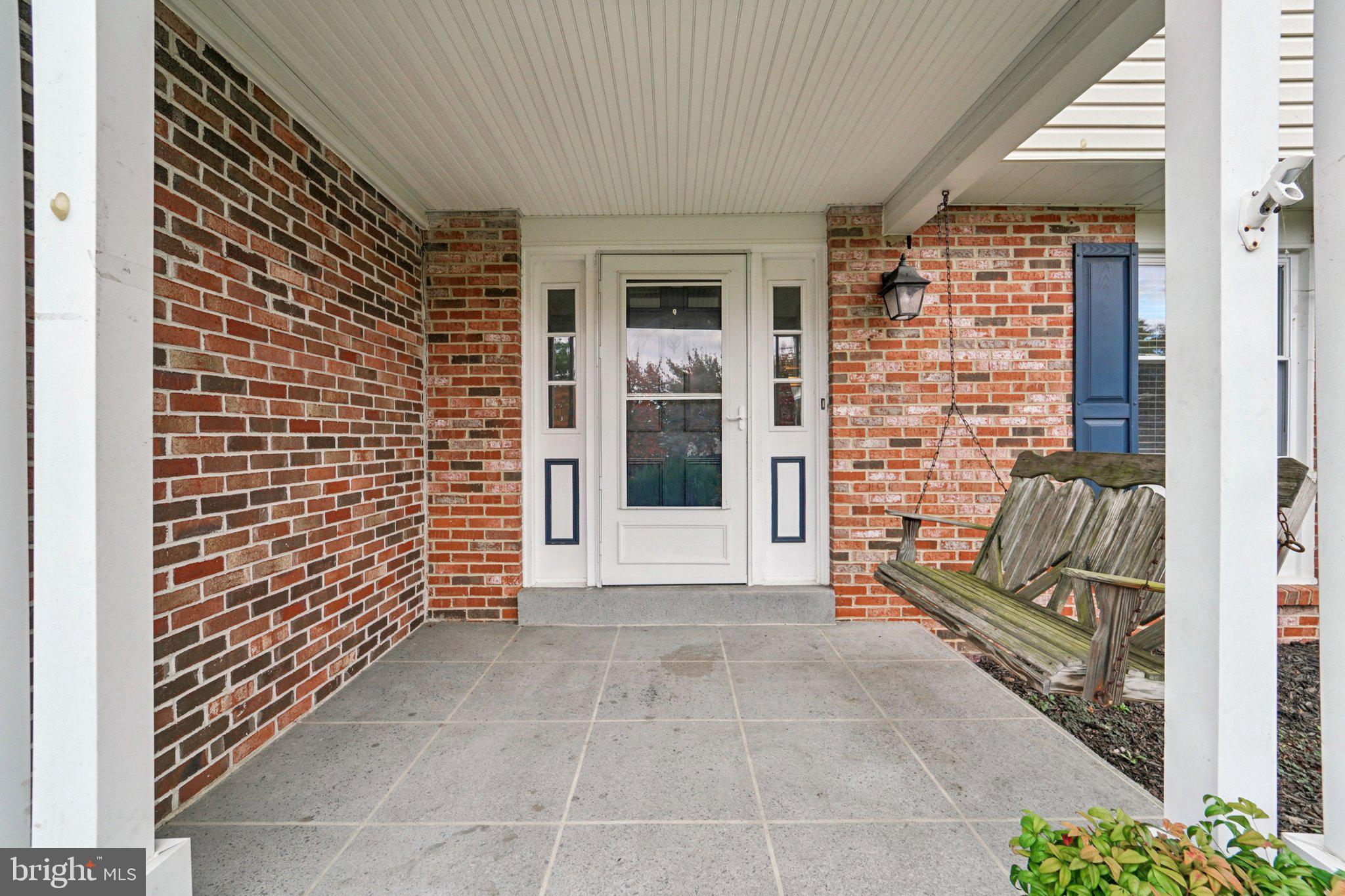 GLADE MANOR - Residential