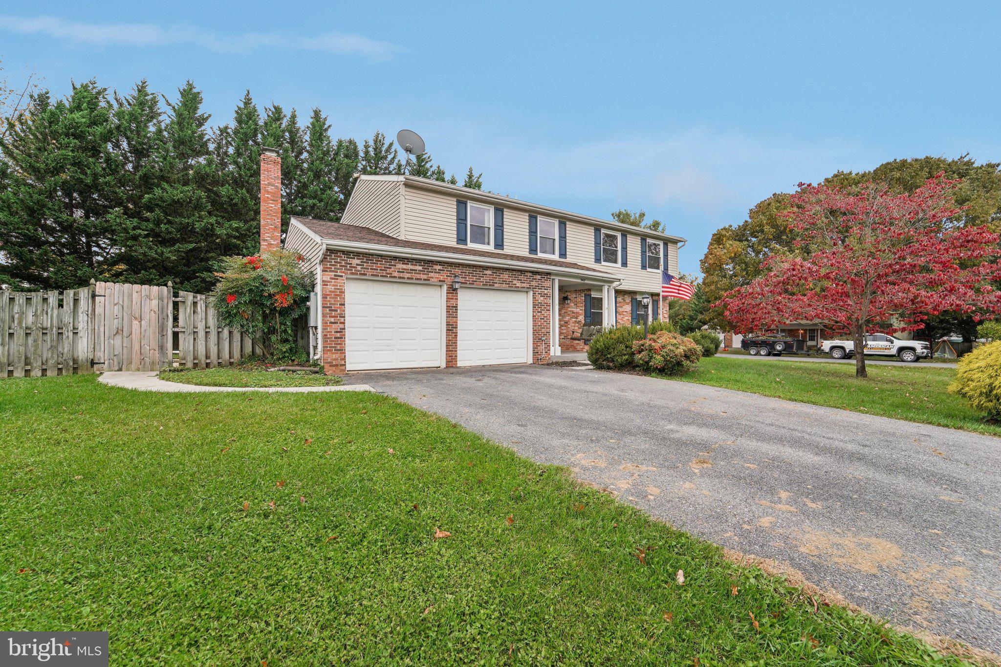 GLADE MANOR - Residential