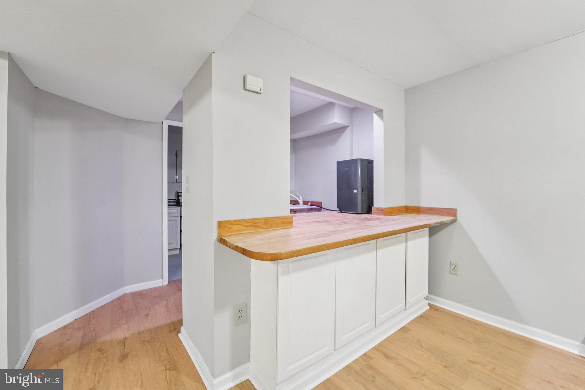 GLADE MANOR - Residential