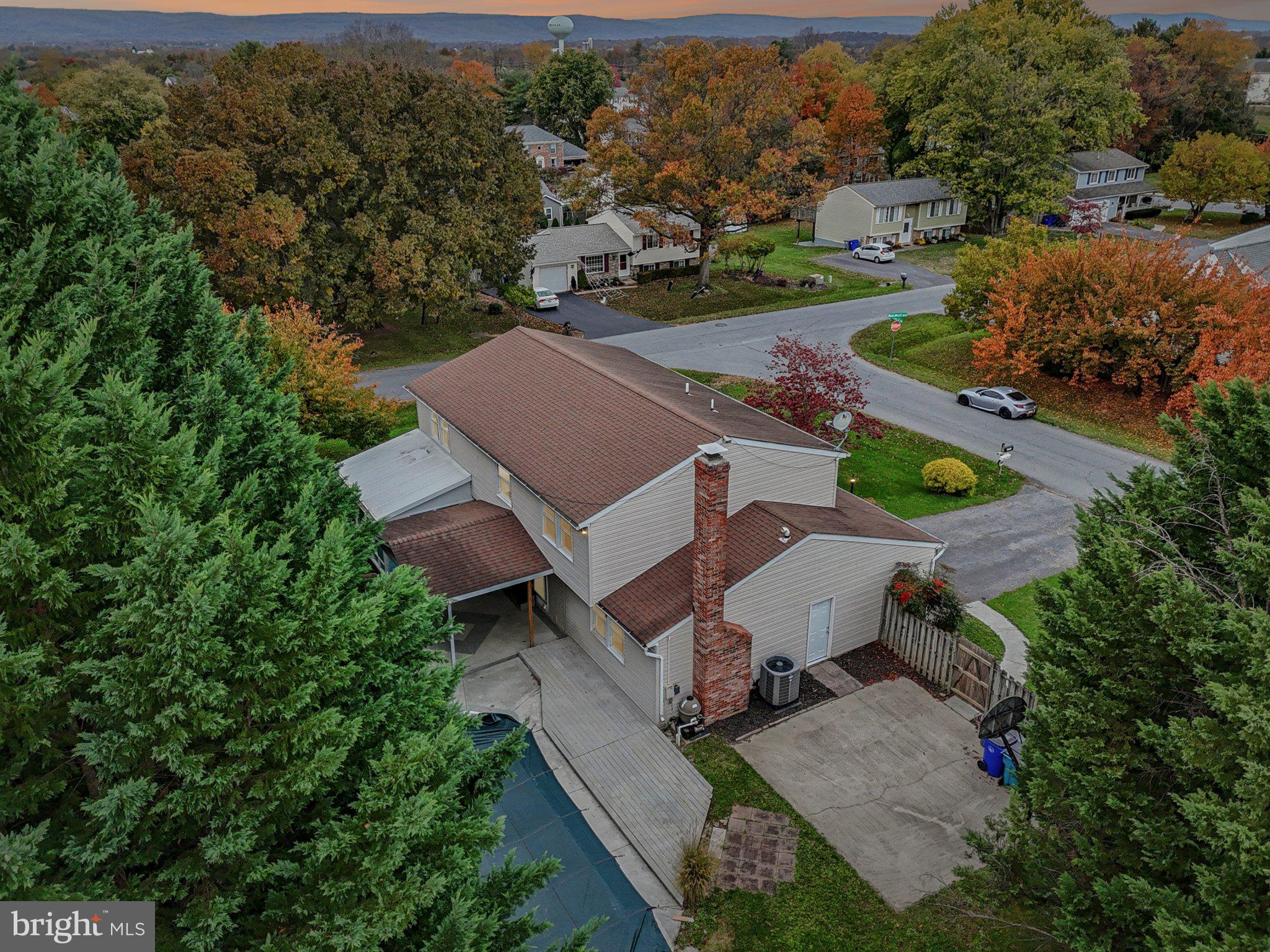 GLADE MANOR - Residential