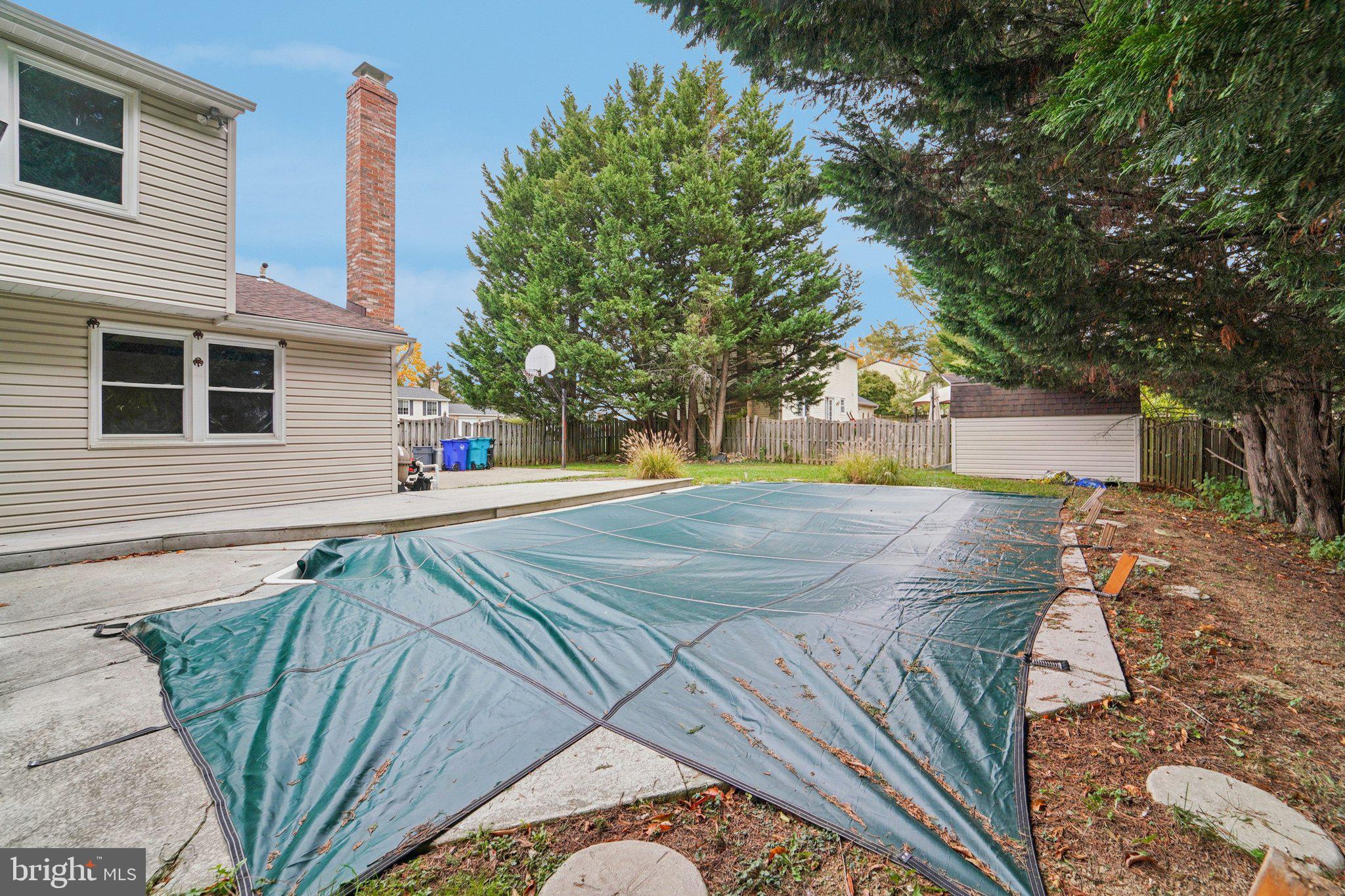 GLADE MANOR - Residential