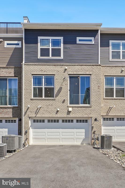 BRYANS GREEN - Residential