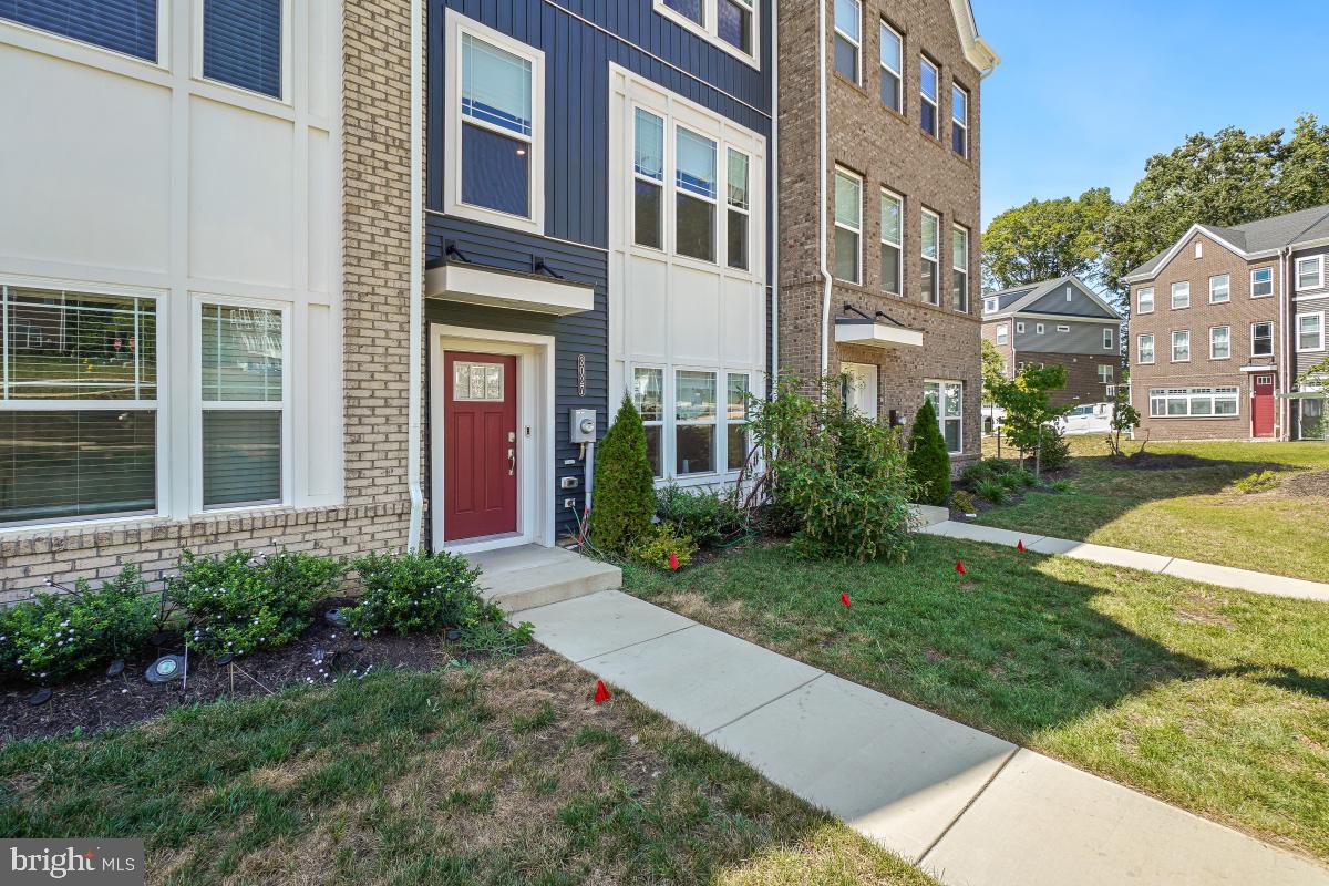 3027 CORIANDER PLACE