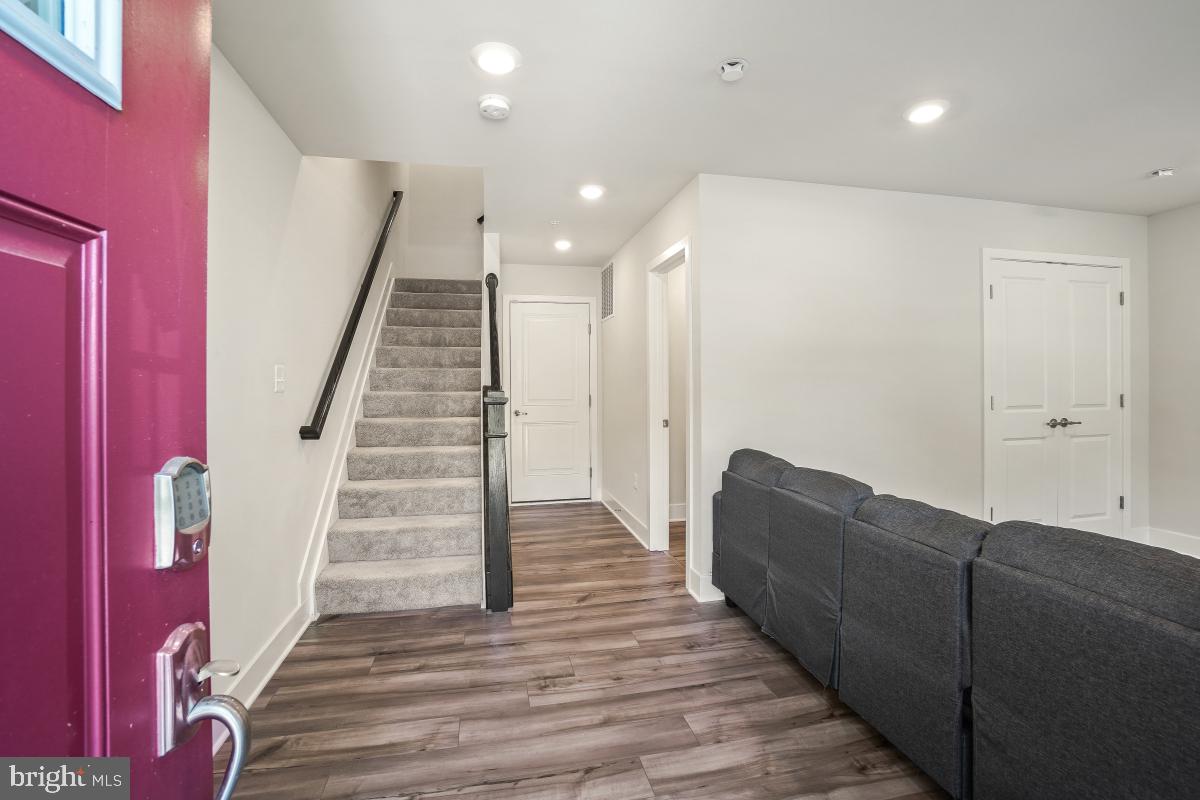 3027 CORIANDER PLACE