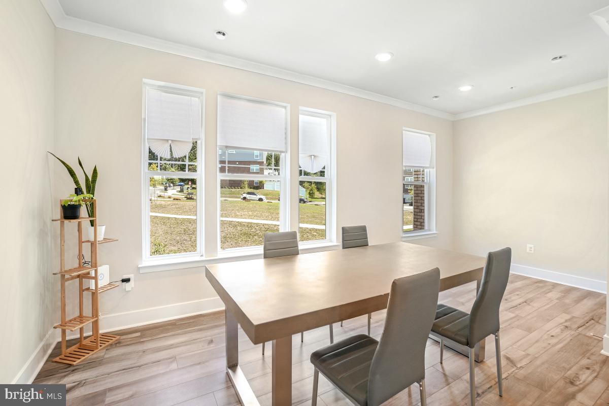 BRYANS GREEN - Residential