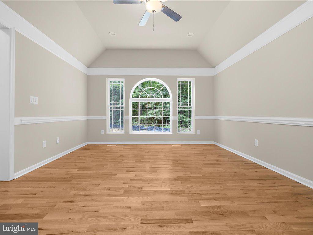 LOTHIAN - Residential