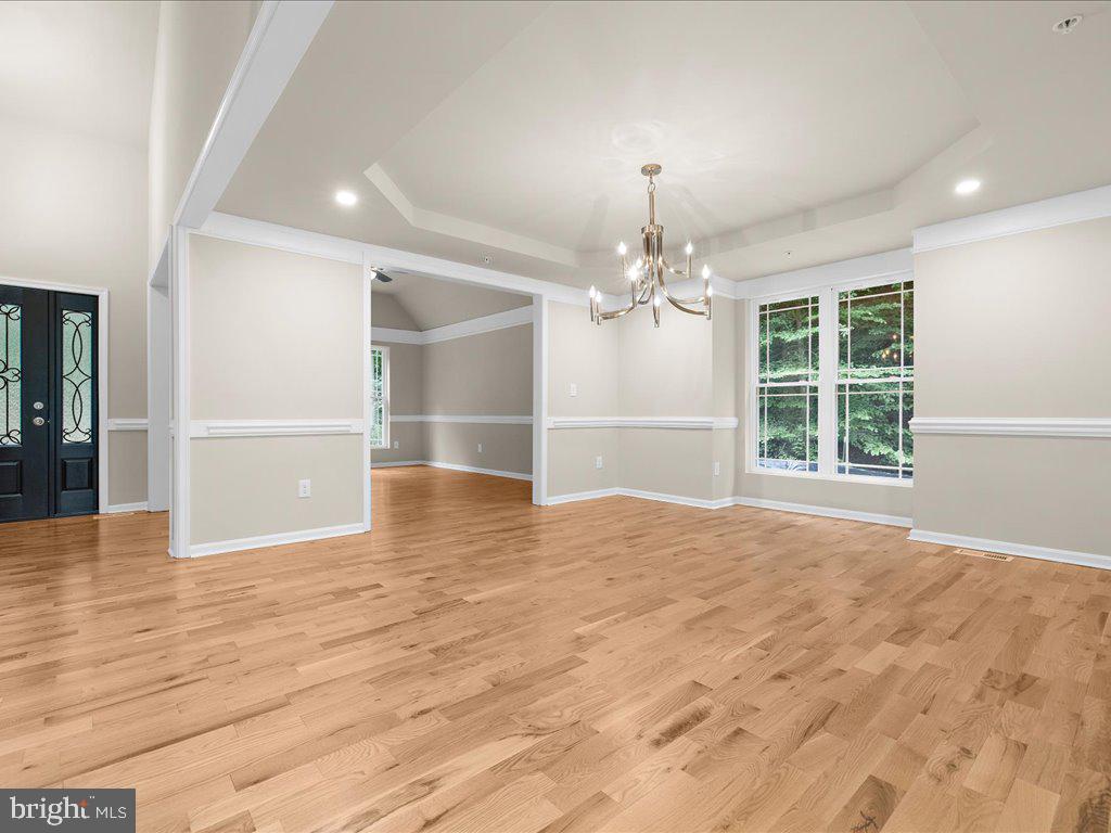 LOTHIAN - Residential