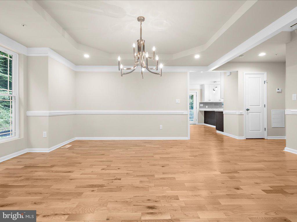 LOTHIAN - Residential