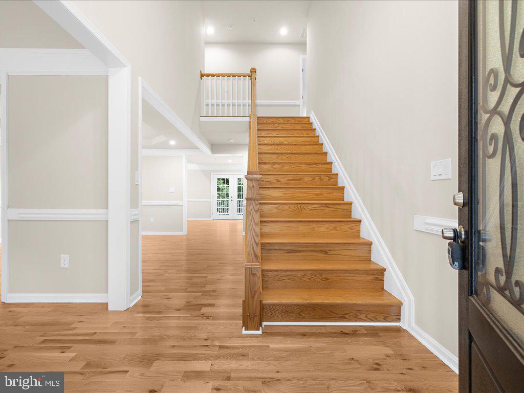 LOTHIAN - Residential