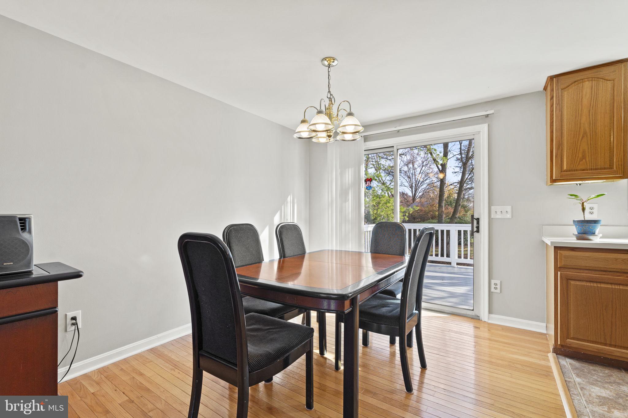 FOXLEE - Residential