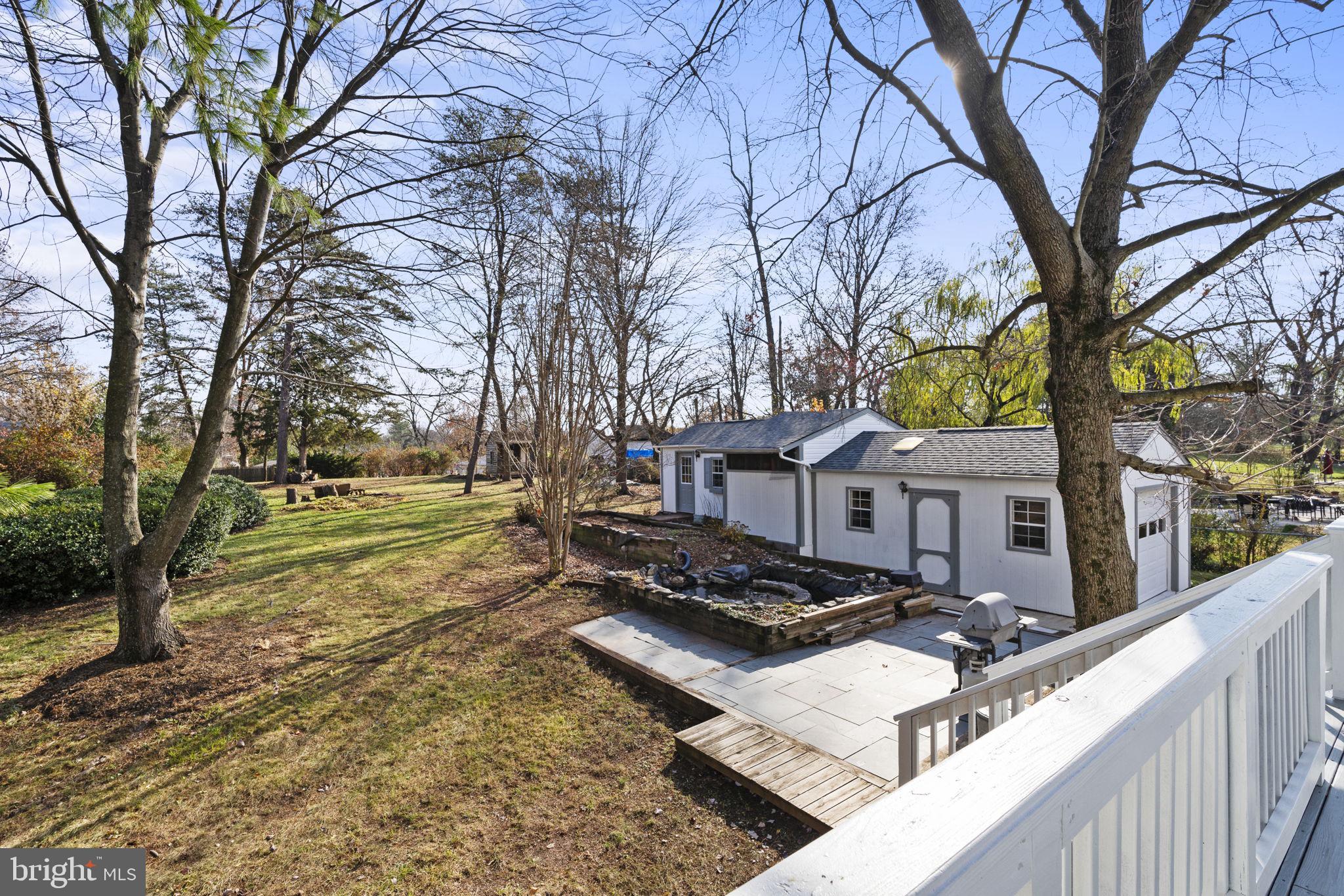 FOXLEE - Residential