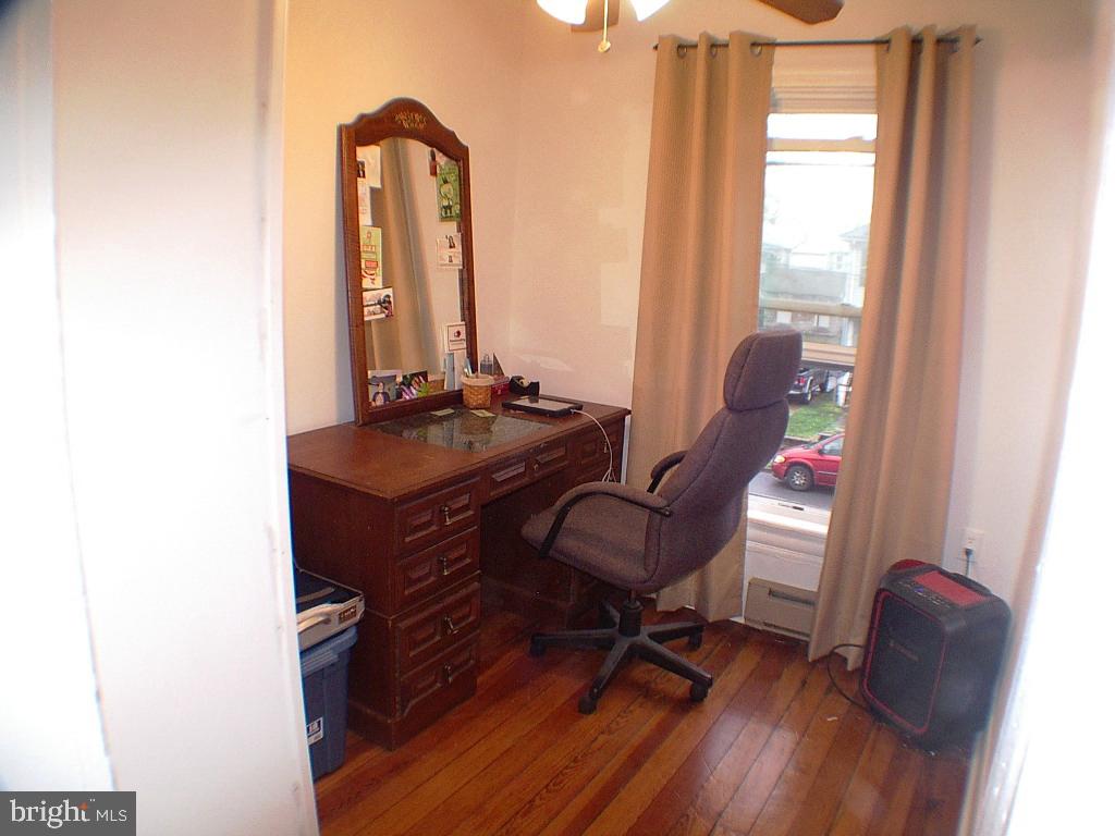 WINCHESTER CITY - Residential