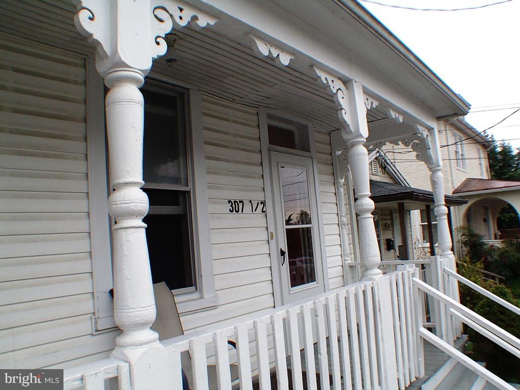 WINCHESTER CITY - Residential