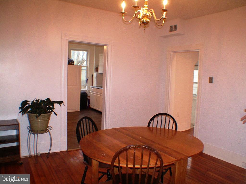 WINCHESTER CITY - Residential