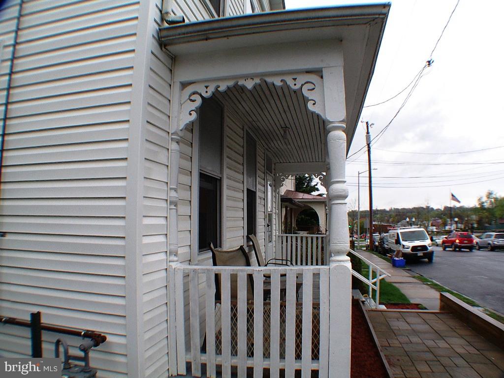 WINCHESTER CITY - Residential