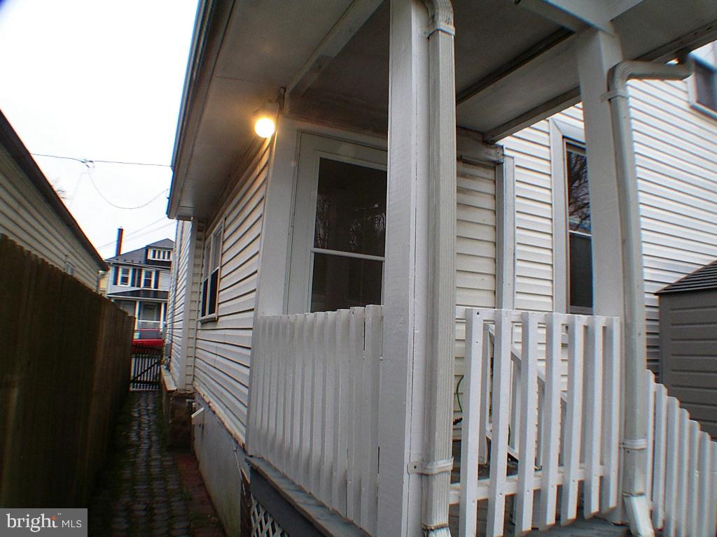 WINCHESTER CITY - Residential