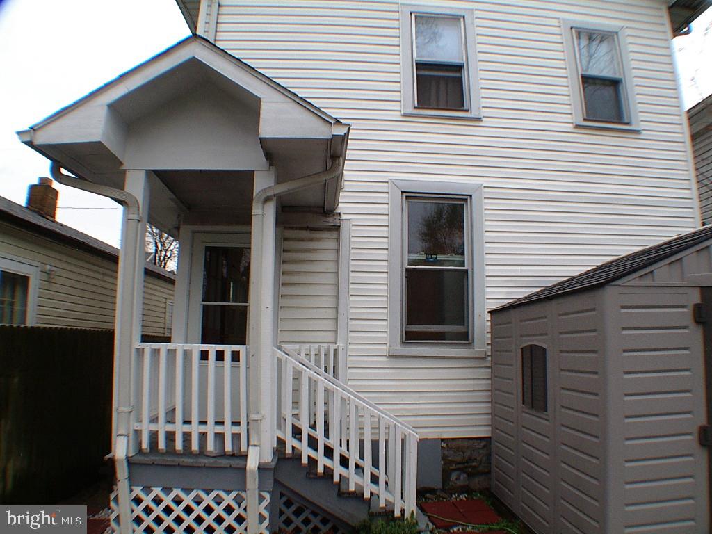 WINCHESTER CITY - Residential