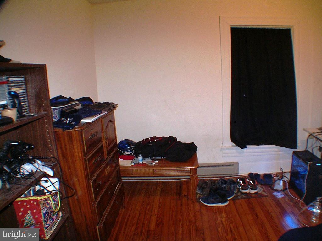 WINCHESTER CITY - Residential