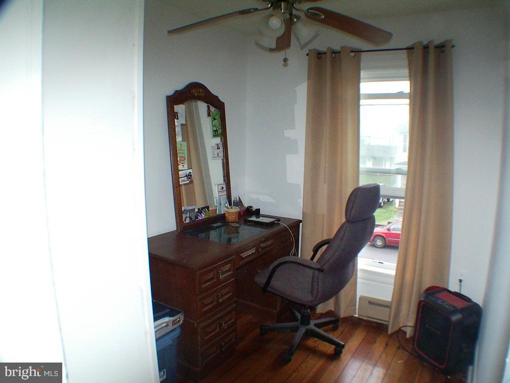 WINCHESTER CITY - Residential