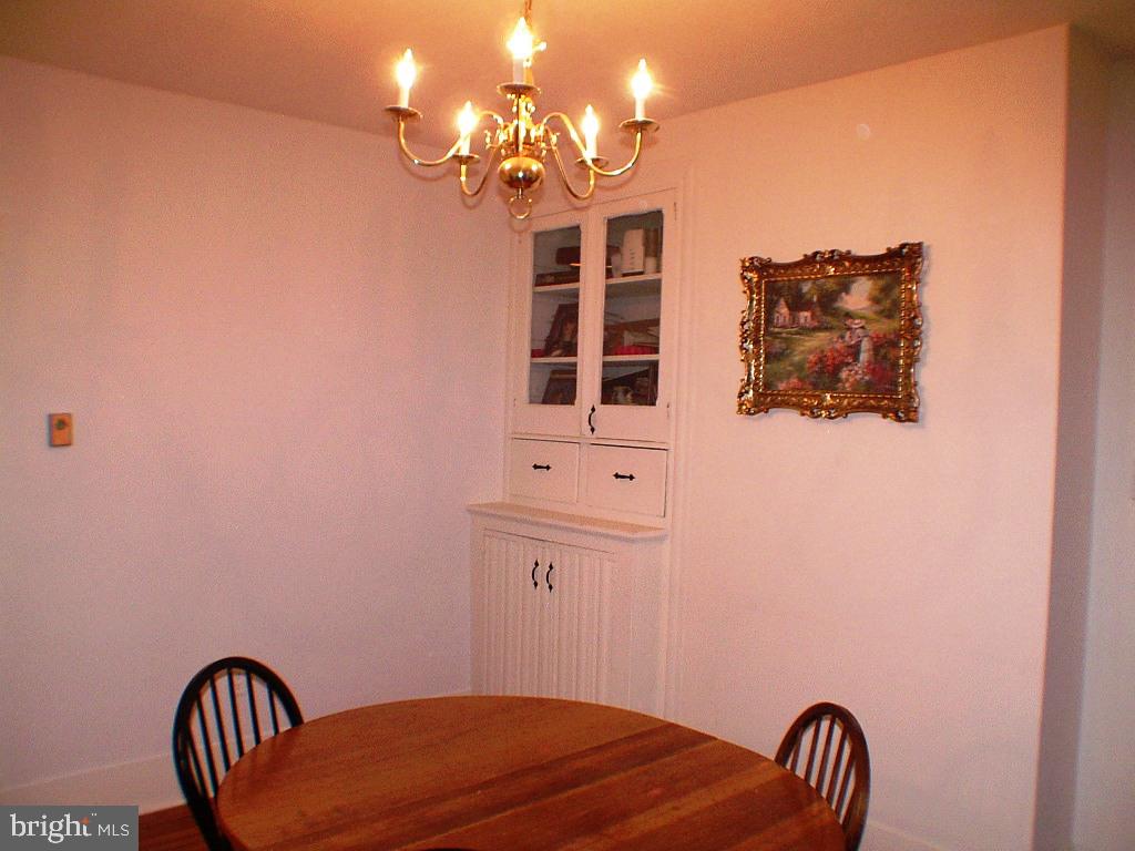 WINCHESTER CITY - Residential