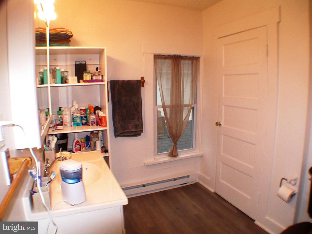 WINCHESTER CITY - Residential