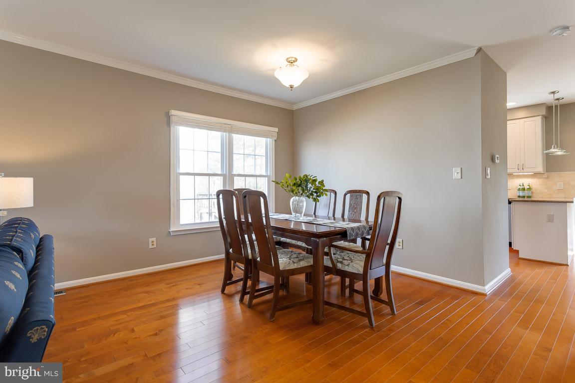 THE MEWS - Residential