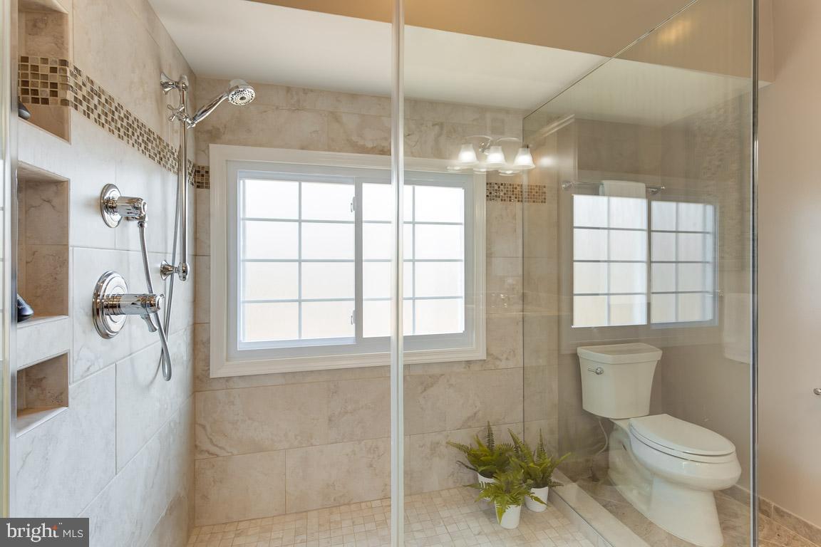 THE MEWS - Residential