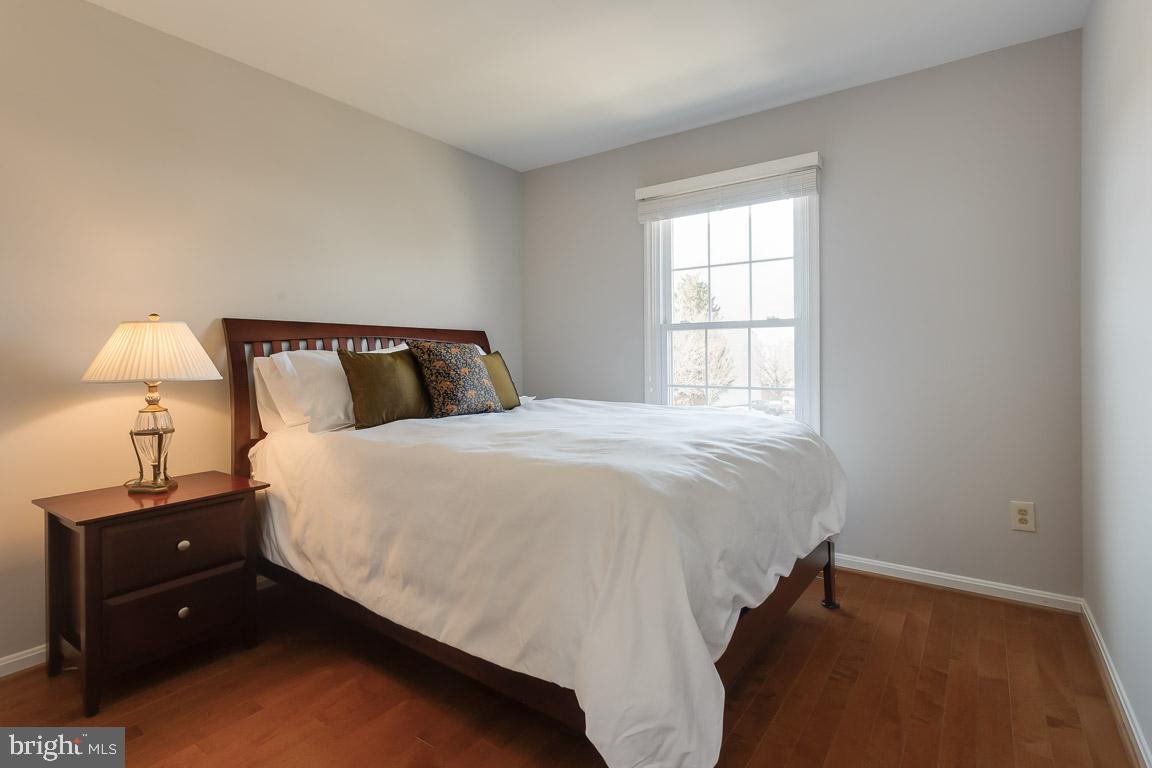 THE MEWS - Residential