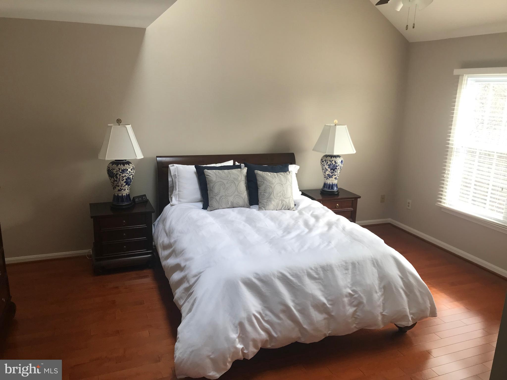 THE MEWS - Residential