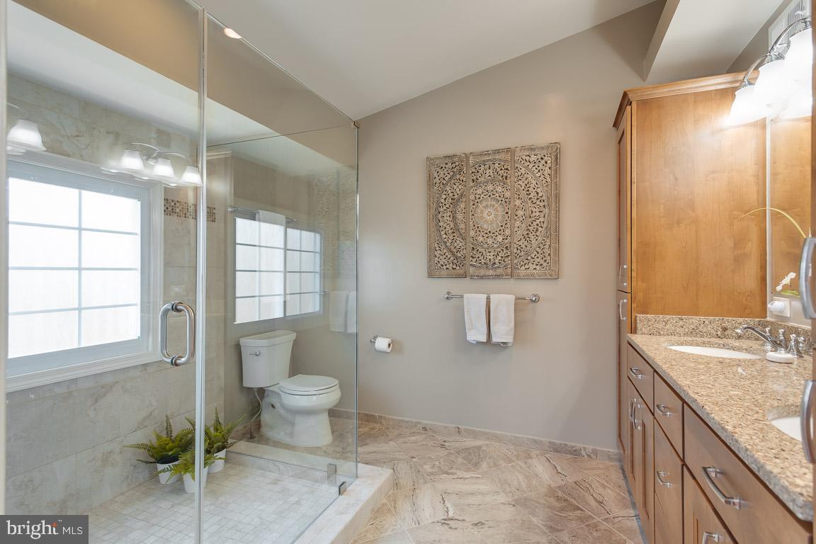 THE MEWS - Residential