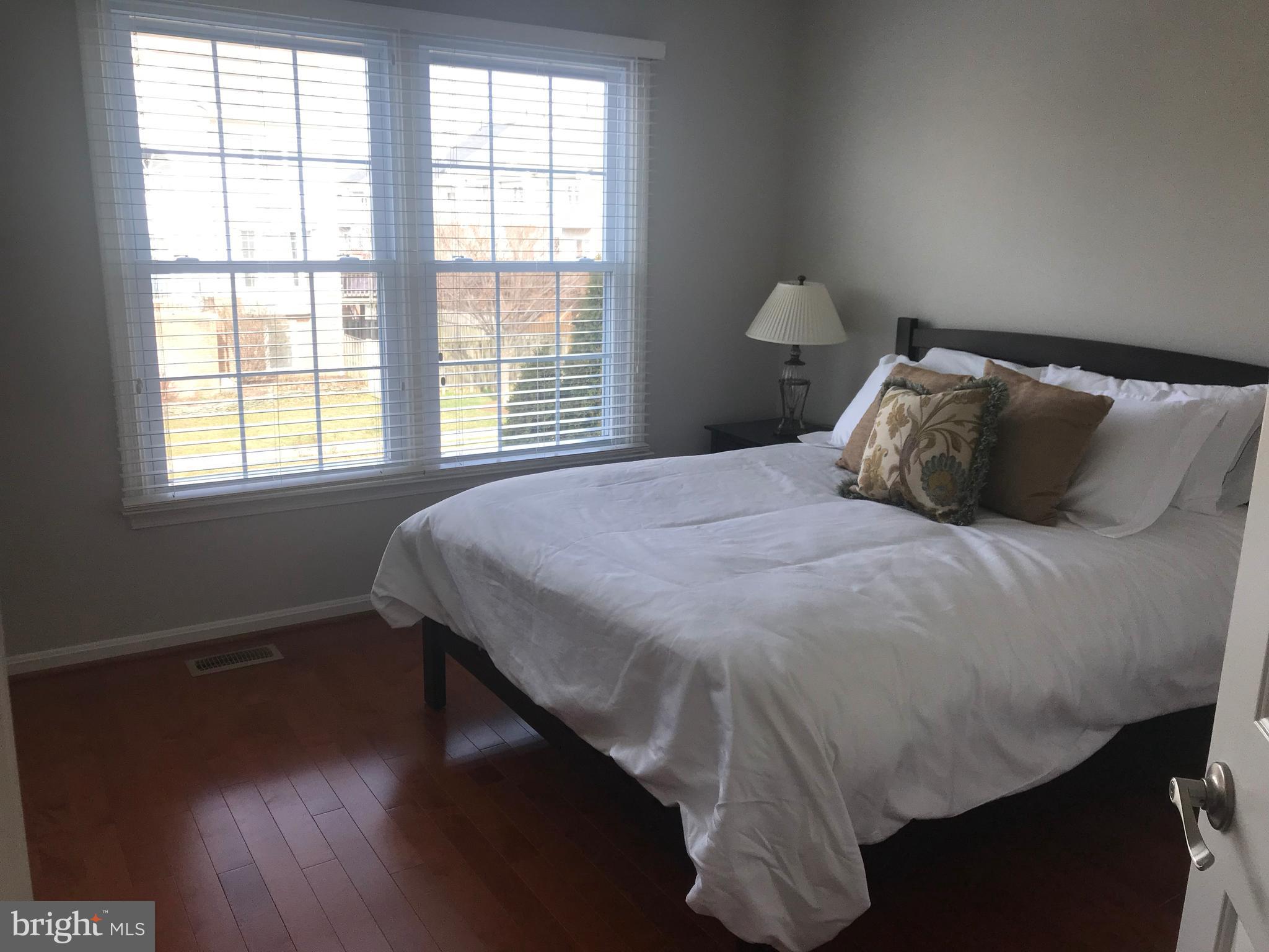 THE MEWS - Residential