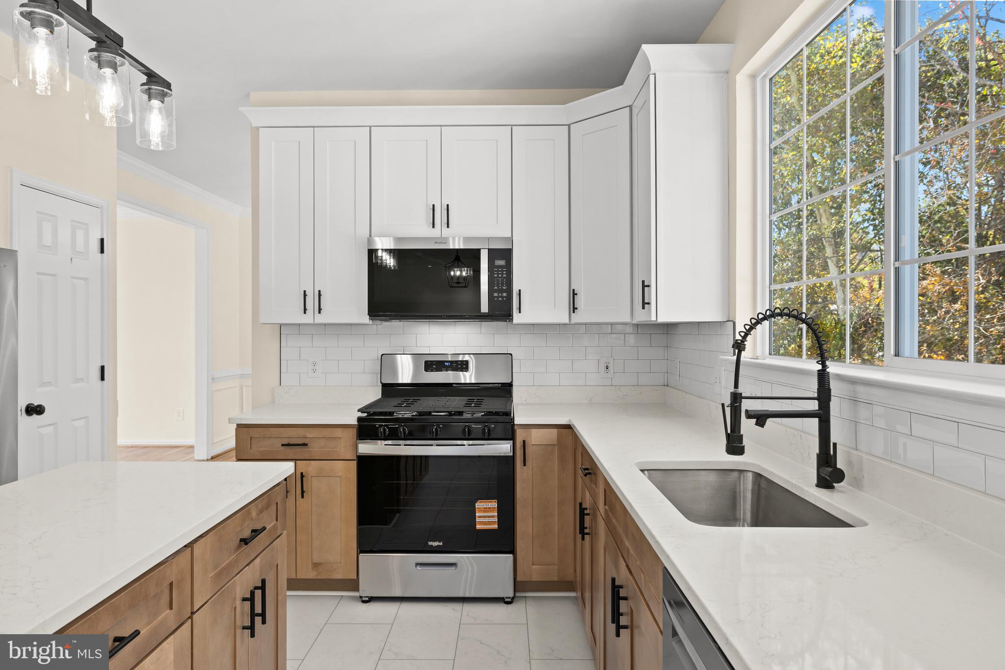 HAMPTON OAKS - Residential