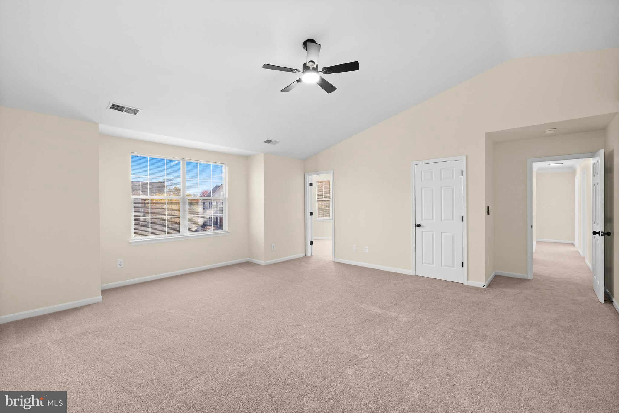 HAMPTON OAKS - Residential