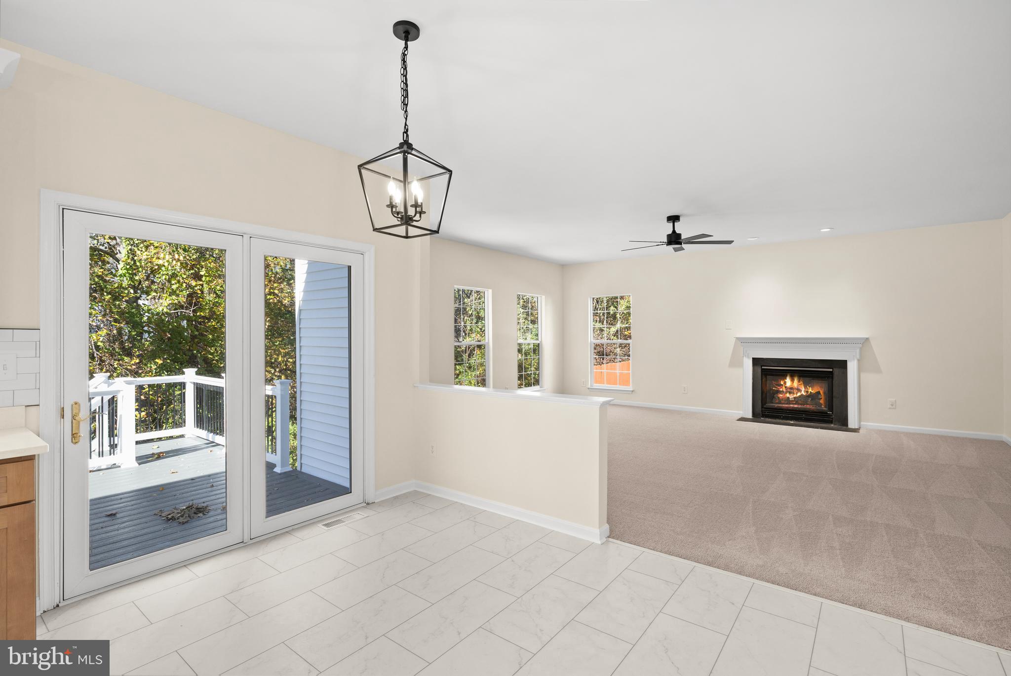 HAMPTON OAKS - Residential