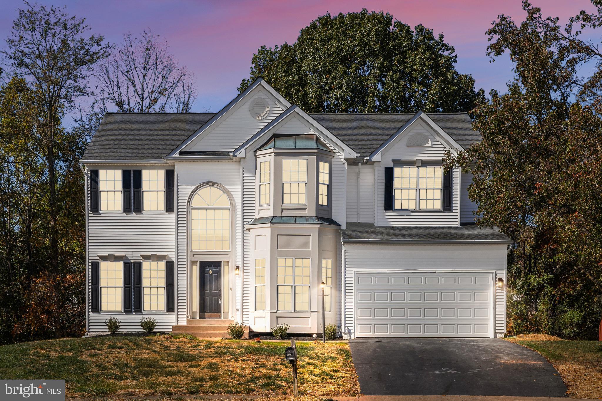 HAMPTON OAKS - Residential