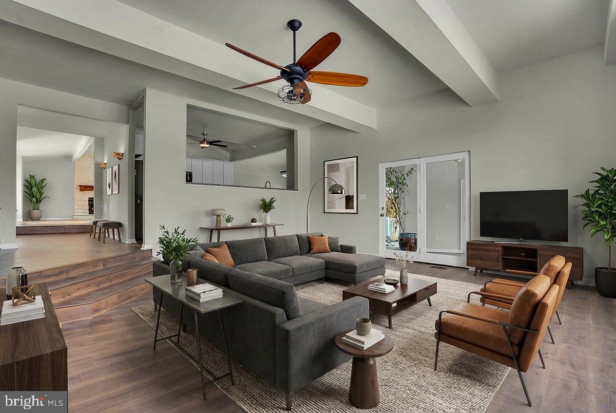 ROCKY SPRING ACRES - Residential