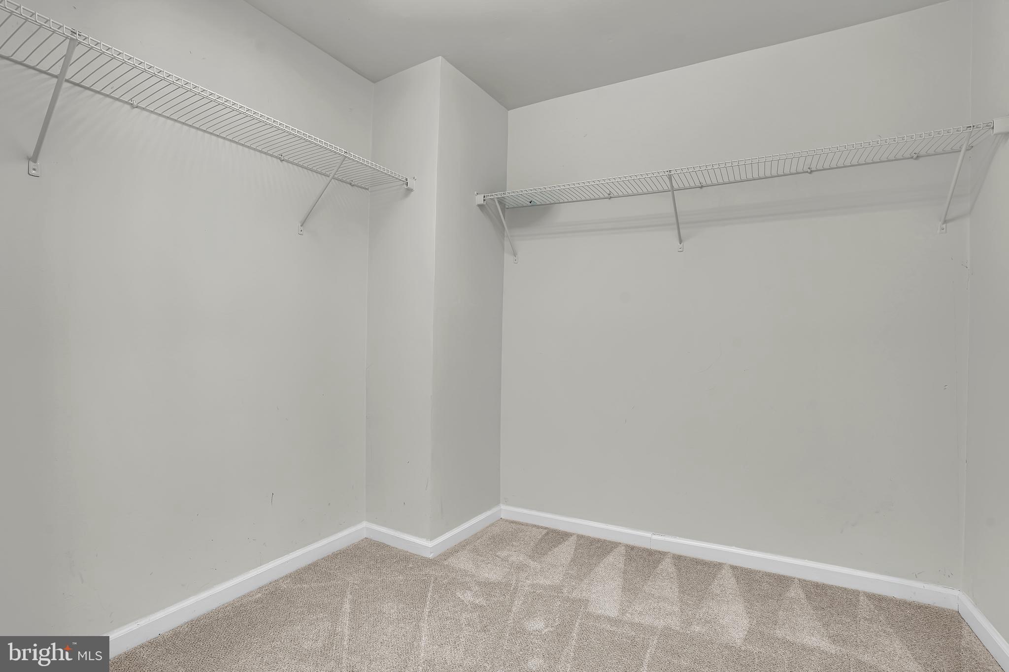 ROCKY SPRING ACRES - Residential