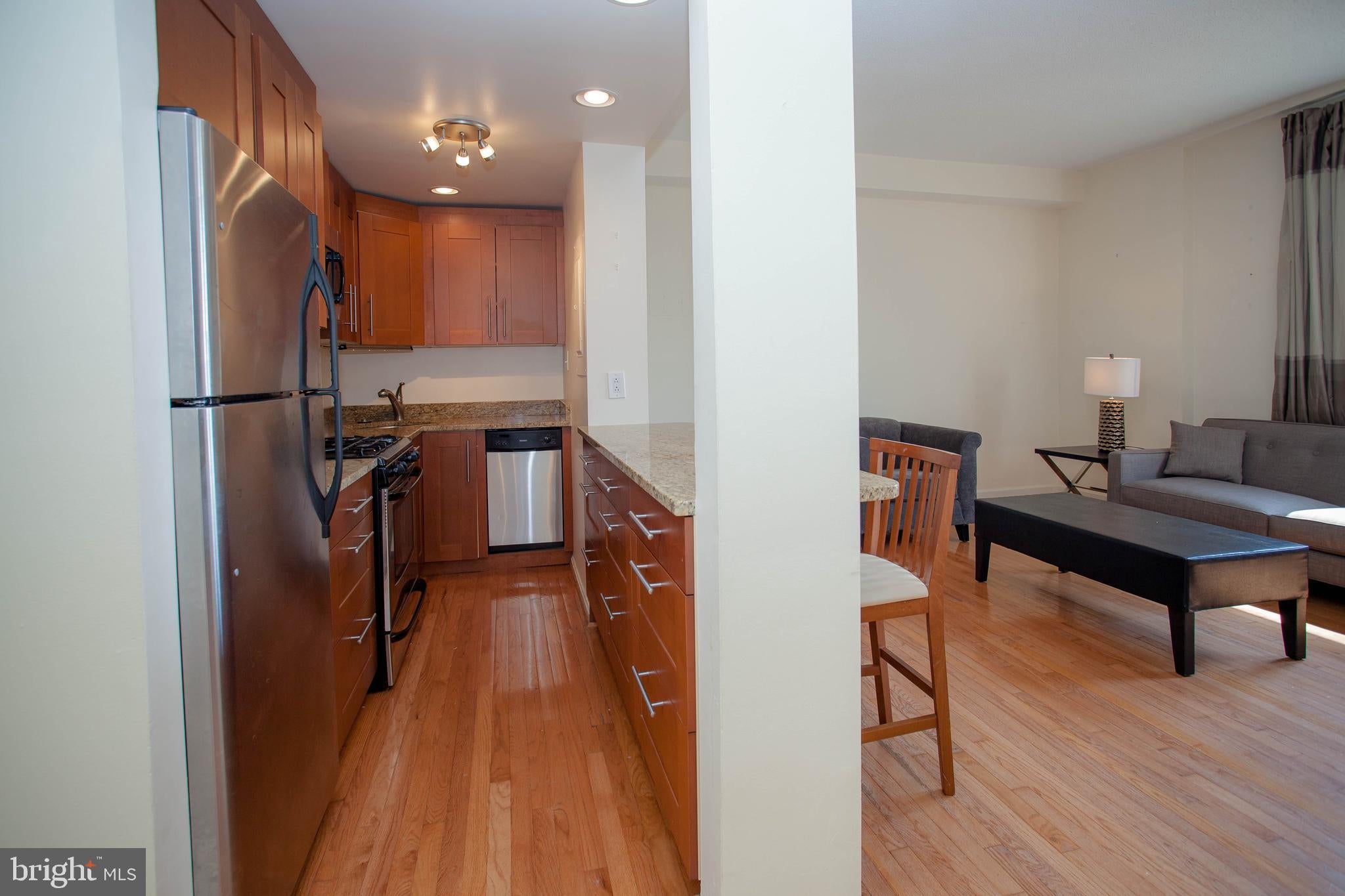 1851 COLUMBIA ROAD NW 600