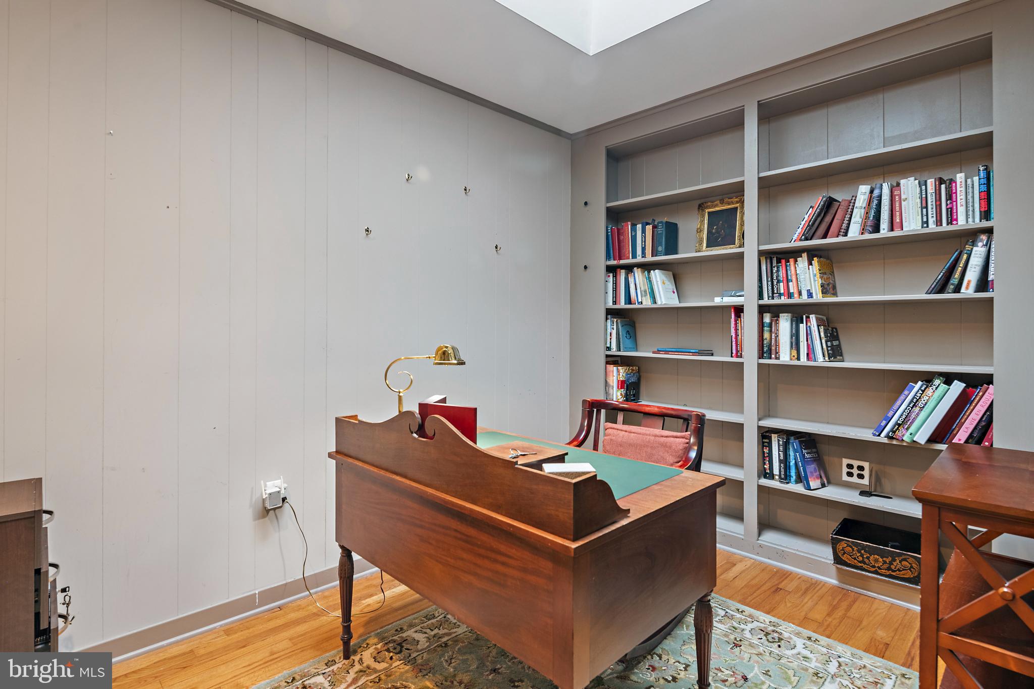 WARDOUR - Residential