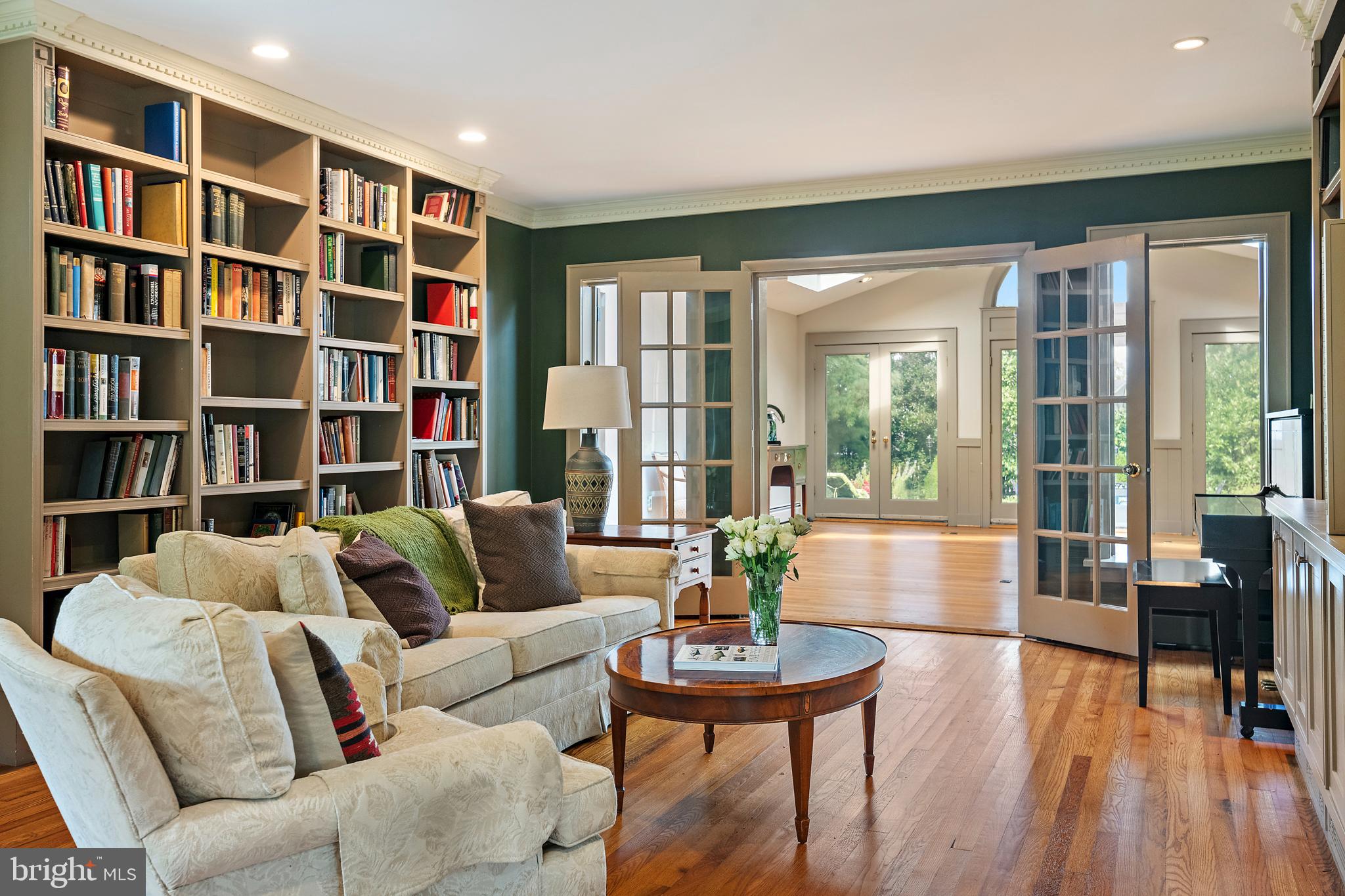 WARDOUR - Residential